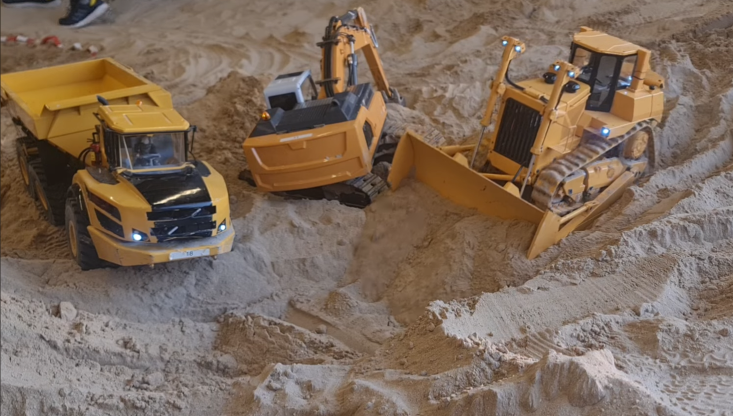 Creative building with blocks